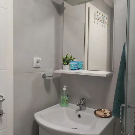 Ana * بانيا لوكا